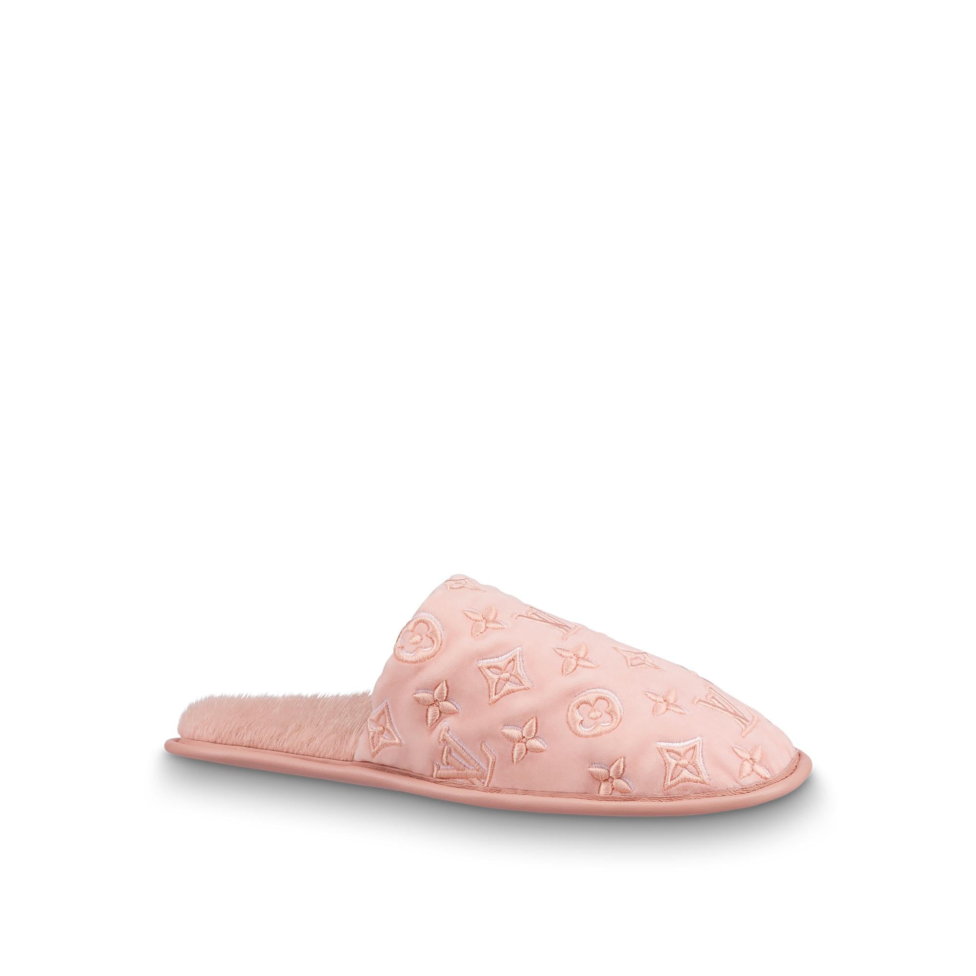 lv pink fur slippers