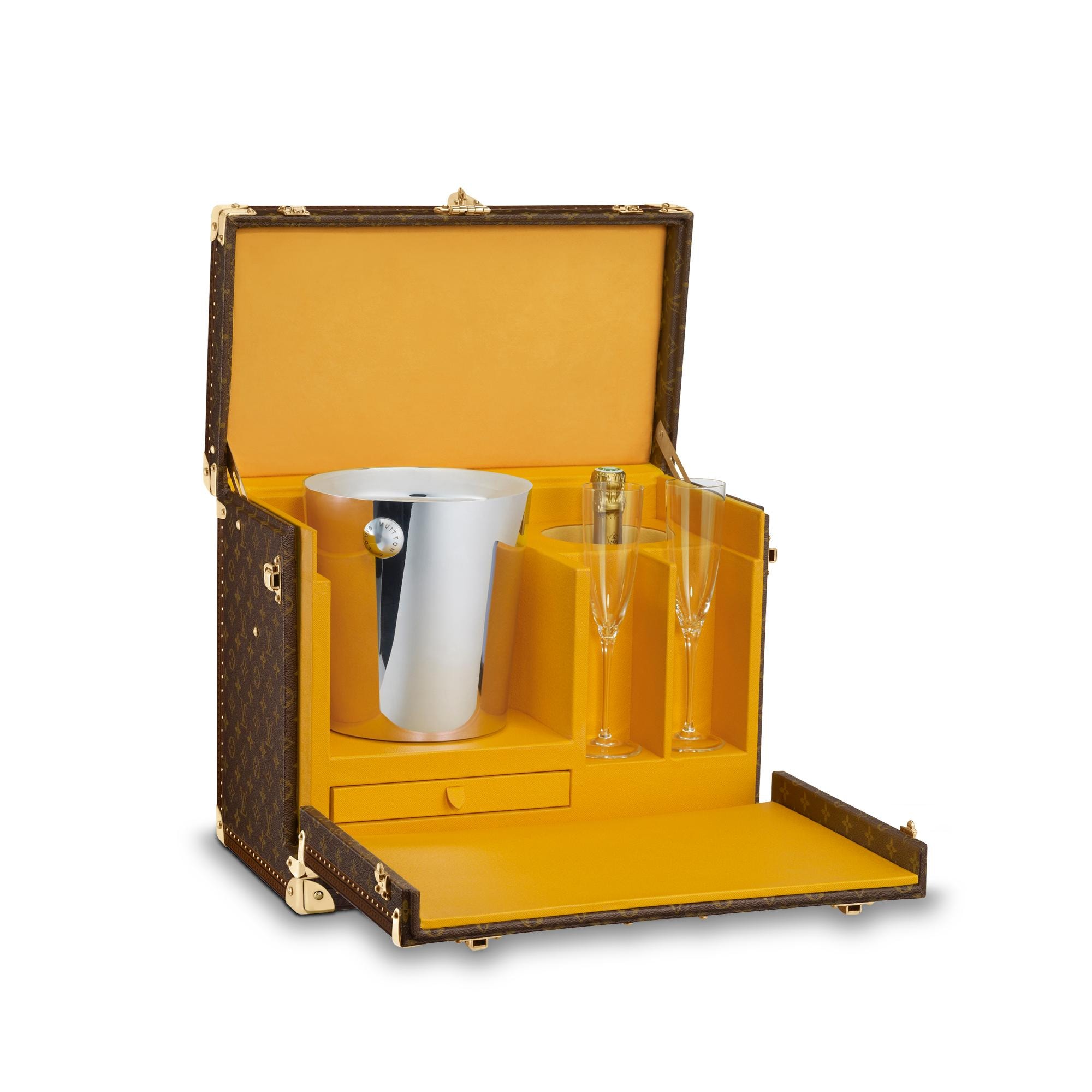 louis vuitton champagne bag